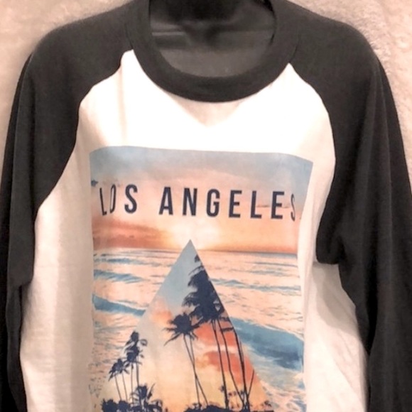 NWT 🏝️ LOS ANGELES CALIFORNIA BEACH SUNRISE SUNSET BASEBALL-STYLE TSHIRT Men’s L - Picture 2 of 6